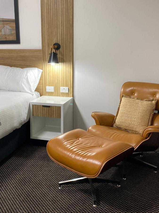 Cattlemans Country Motor Inn&apartamentos con servicio Dubbo Exterior foto