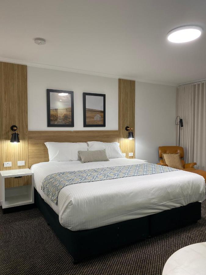 Cattlemans Country Motor Inn&apartamentos con servicio Dubbo Exterior foto