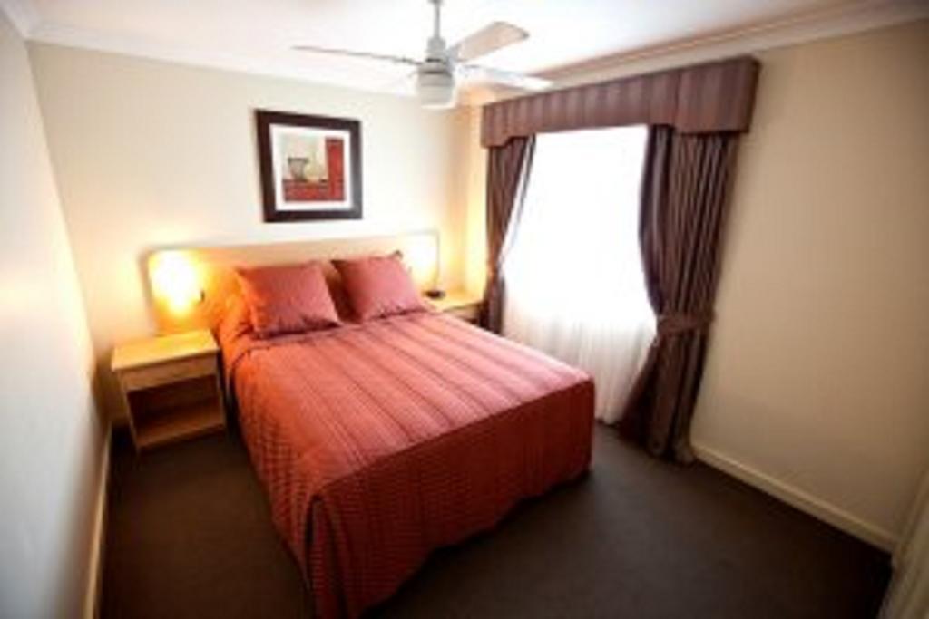 Cattlemans Country Motor Inn&apartamentos con servicio Dubbo Habitación foto