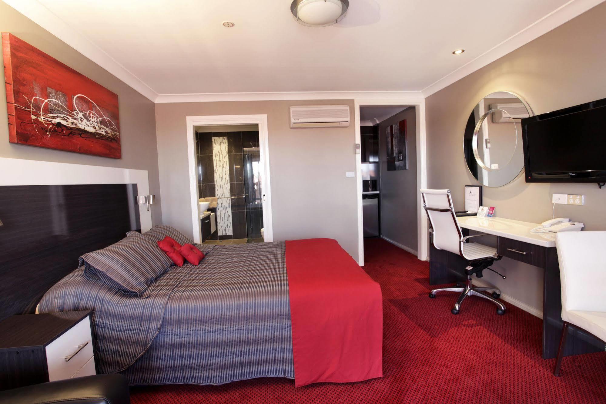 Cattlemans Country Motor Inn&apartamentos con servicio Dubbo Exterior foto