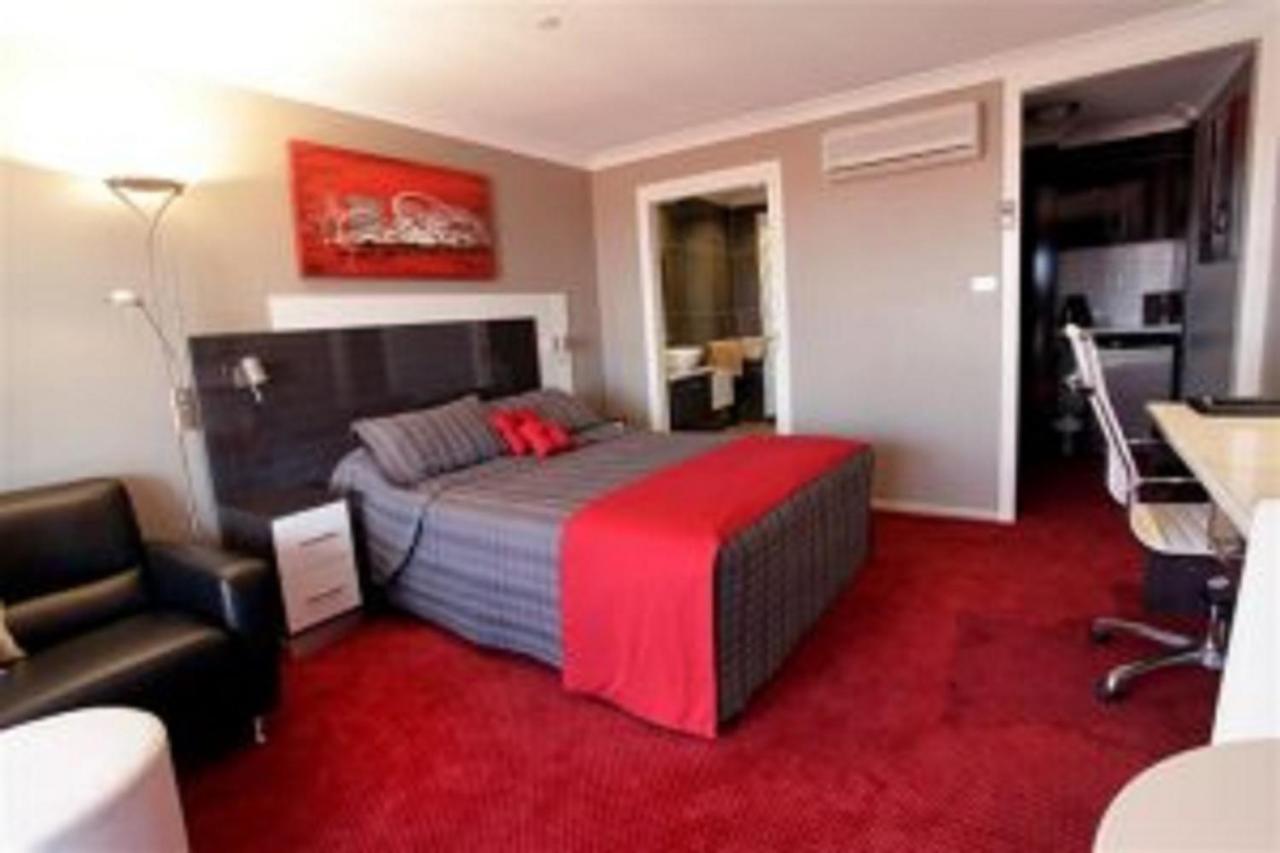 Cattlemans Country Motor Inn&apartamentos con servicio Dubbo Habitación foto